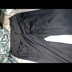 black leggings PLT never worn